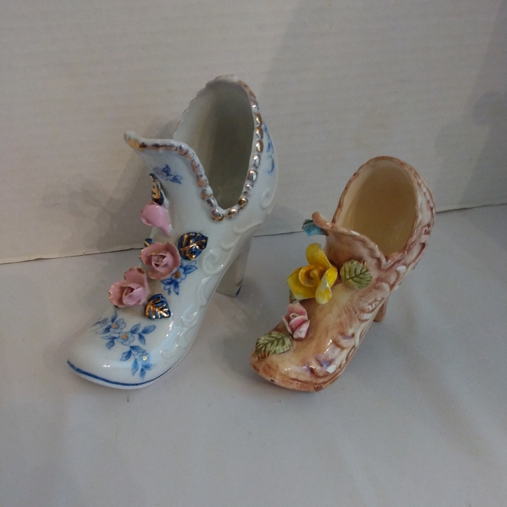 Set of 2 Vintage Floral Ceramic Shoe Figurines
